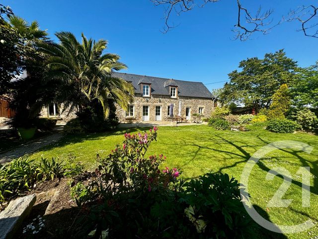 maison à vendre - 7 pièces - 199.47 m2 - BEAUSSAIS SUR MER - 22 - BRETAGNE - Century 21 Dufeil Invest