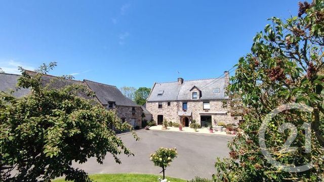 Afficher la photo en grand maison à vendre - 15 pièces - 362.1 m2 - BEAUSSAIS SUR MER - 22 - BRETAGNE - Century 21 Dufeil Invest