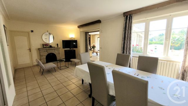 Afficher la photo en grand maison à vendre - 16 pièces - 335.63 m2 - PLESLIN TRIGAVOU - 22 - BRETAGNE - Century 21 Dufeil Invest