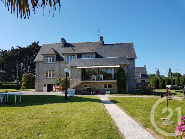 Afficher la photo en grand maison à vendre - 16 pièces - 335.63 m2 - PLESLIN TRIGAVOU - 22 - BRETAGNE - Century 21 Dufeil Invest